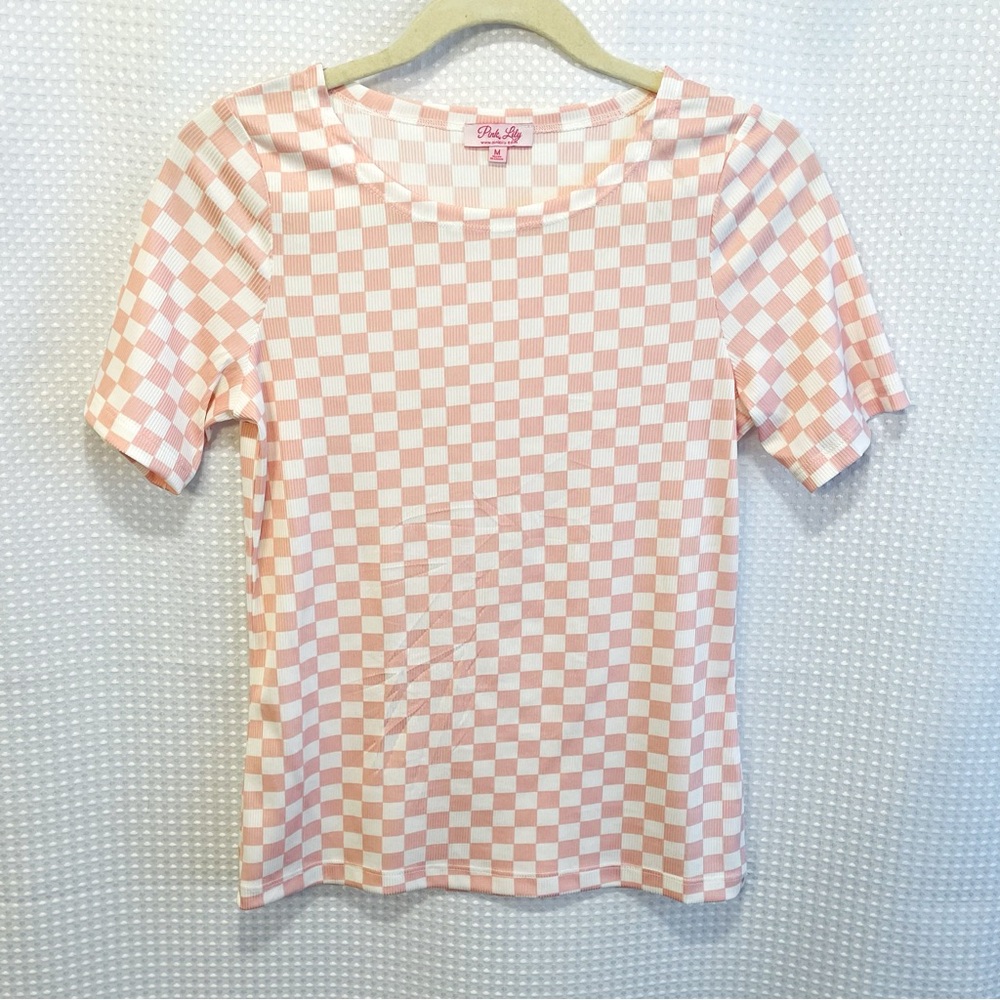 Pink Lily Checkered Ribbed Tee